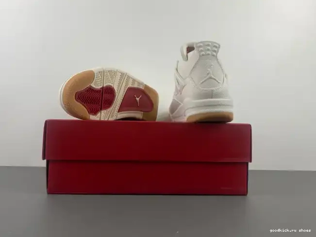 Cheap x Levi's AO2571-100 Air Jordan 'White' 4 0607